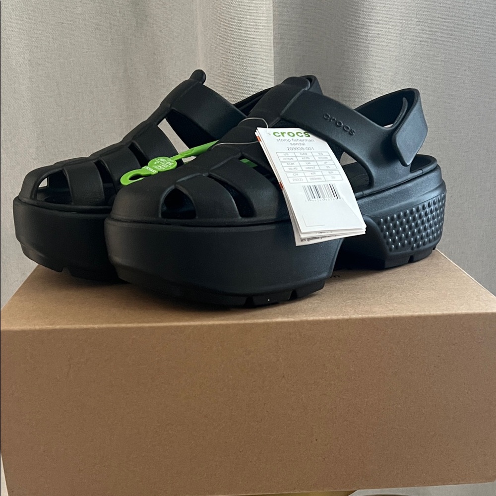 CROCS Stomp Fisherman Black Platform Sandals